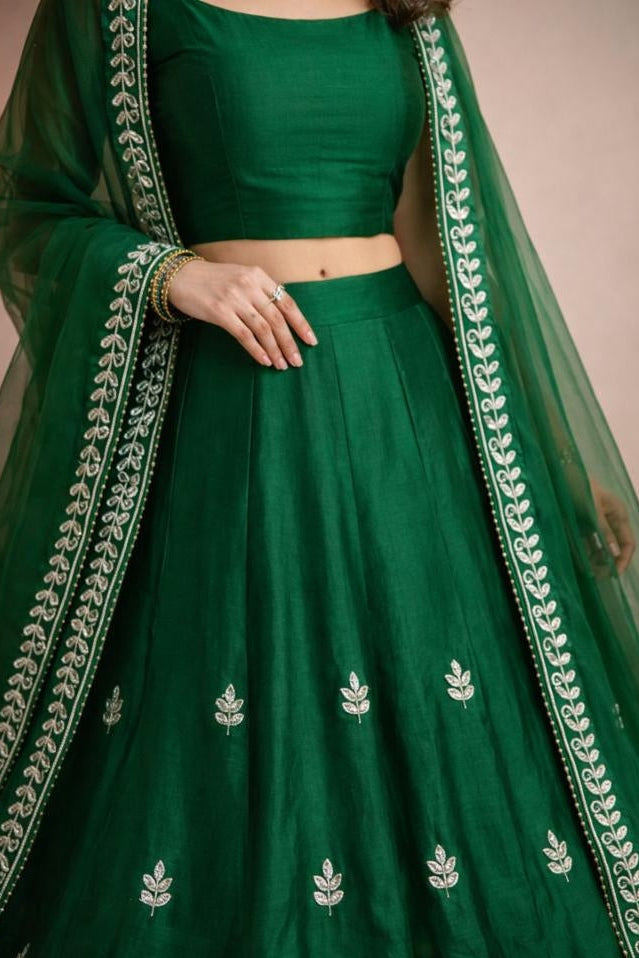 Women Handwork Lehenga with Bearberry Dupatta and Blouse